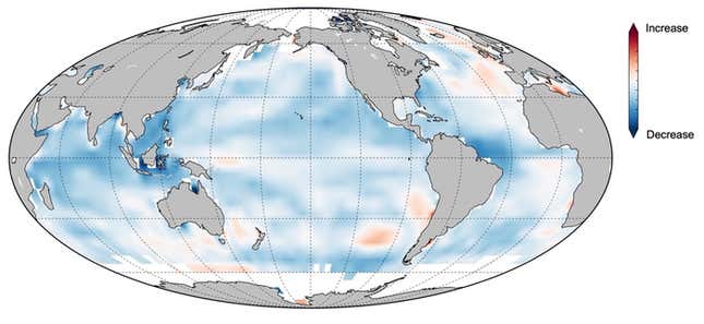 Declining ocean memory between the present and the end of the 21st century. Blue indicates decline, red indicates increase in memory.
