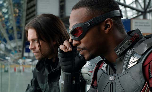 Falcon y Bucky en Captain America: Civil War.