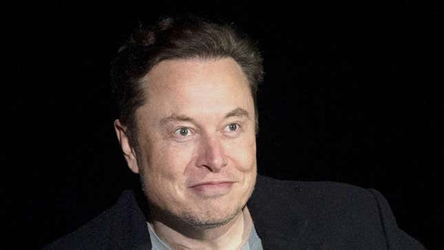 Image for article titled What Elon Musk Told Twitter Employees During His First Company Meeting