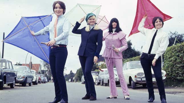 Image for article titled The ’Birds and The Beatles: Meet The Liverbirds, the Fab Four’s female contemporaries