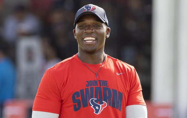 Jul 30, 2023; Houston, TX, USA; Houston Texans head coach DeMeco Ryans watches players warm up during training camp practice at the Houston Methodist Training Center.