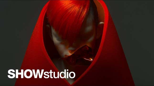 Gareth Pugh's Latest Fashion Film Screens Like an Outtake From <i>Twin Peaks</i>