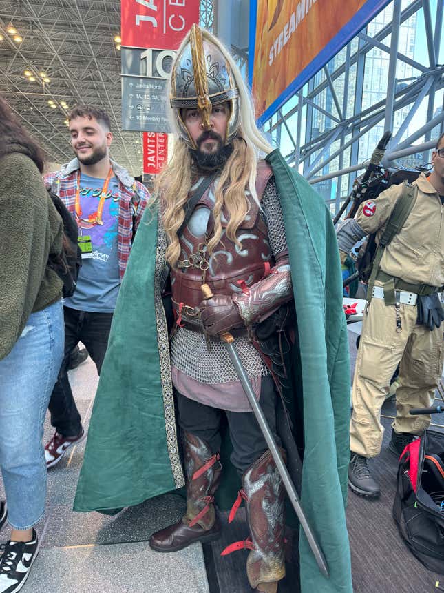 Image for article ،led The Most Spectacular Cosplay of New York Comic-Con, Day 3