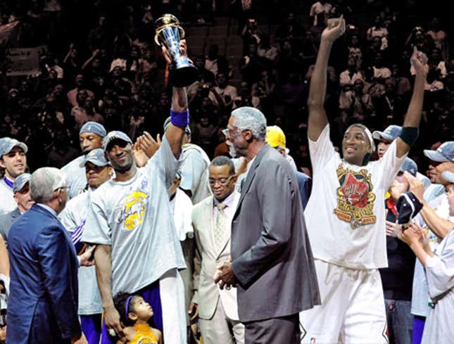 Image for article titled Scottie Pippen Inexplicably Celebrating With Lakers