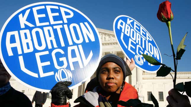 Image for article titled Tennessee&#39;s Abortion Bill Targets People of Color: Report