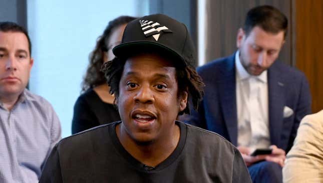 Image for article titled Jay-Z Pledges To Make Sure Colin Kaepernick Gets Contract At NFL Stadium Shop