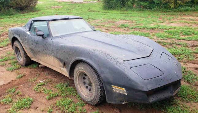 Imagen para el artículo titulado Un adolescente de Kansas construyó este alucinante Corvette todoterreno diesel, y es una genialidad