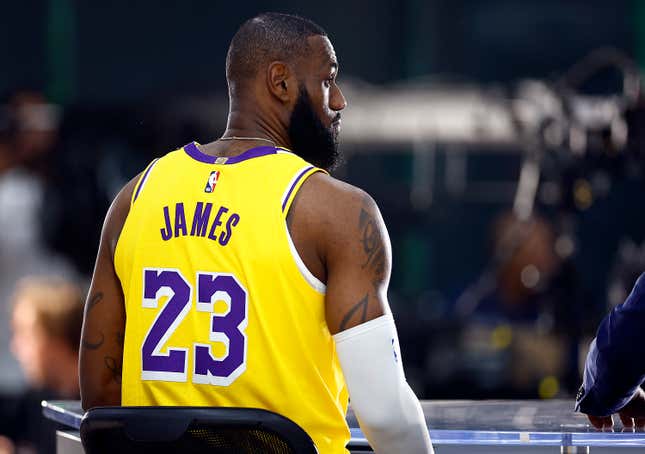 LeBron James Has NBA's Most Popular Jersey During The Restart - All Lakers