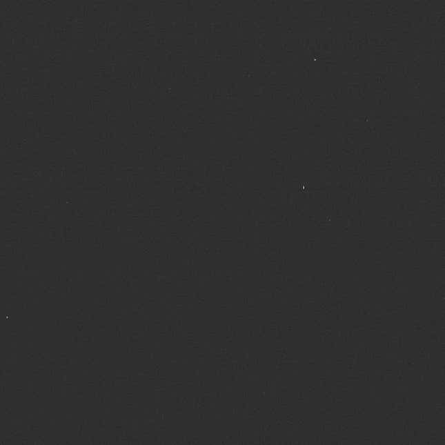 Imagen para el artículo titulado La nave DART de la NASA envía sus primeras imágenes de camino al asteroide con el que colisionará