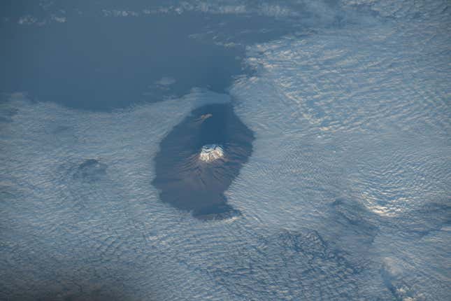 Image for article titled Photos: What Earth’s mountains look like from space