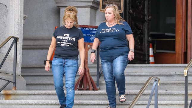 Image for article titled Everything You Need To Know About Moms For Liberty