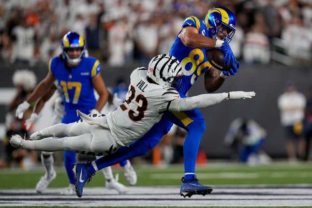 Rams TE Tyler Higbee signs 2-year contract extension