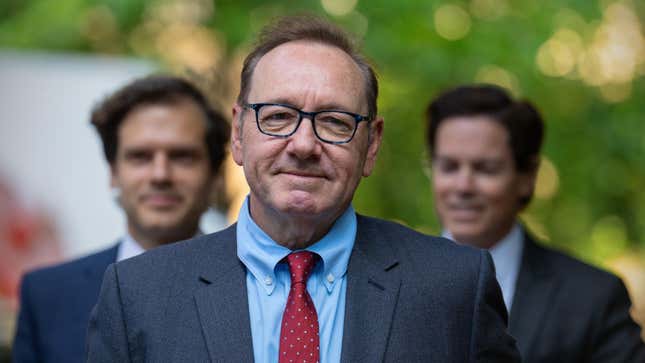 Image for article titled Kevin Spacey Is Likened to His Serial Killer Character from &#39;Se7en&#39; in Sexual Assault Trial