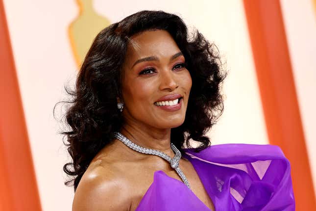 Image for article titled 2023 Oscars: What? Angela Bassett Is Snubbed Again
