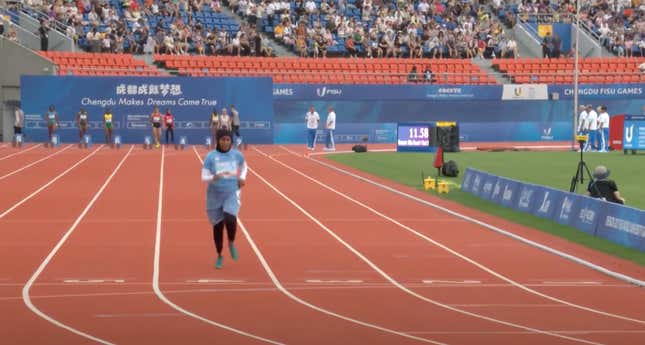 Image for article titled This Fail By A Somali &#39;Athlete&#39; Is The Viral Clip You Need To Feel Better About Life