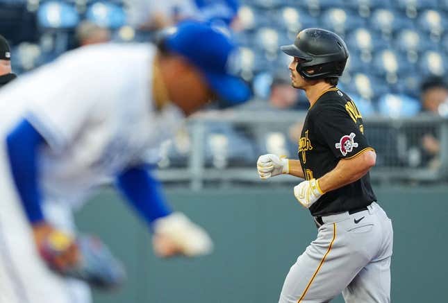 Aug 30, 2023; Kansas City, Missouri, USA; Pittsburgh Pirates left fielder Bryan Reynolds (10) rounds the bases after hitting a home run off of Kansas City Royals starting pitcher Angel Zerpa (61) during the first inning at Kauffman Stadium.