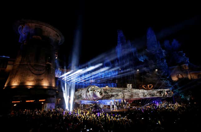 Image for article titled Photos: Inside Disney’s new Star Wars theme park