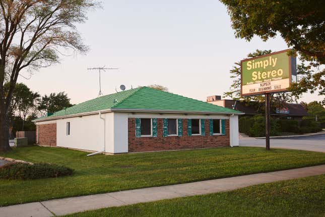 Simply Stereo, Hoffman Estates, IL, USA.