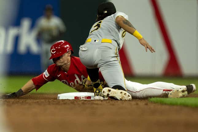 In photos: MLB: Pittsburgh Pirates sweep Cincinnati Reds - All