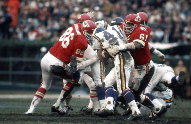 Super Bowl: Dirty Dozen Trivia