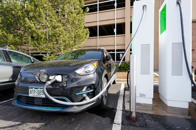 Image for article titled How to Ensure Electric Vehicle Charging Infrastructure Is Accessible to Everyone
