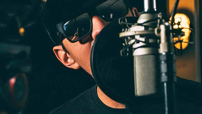 Image for article titled Everything You Need to Start Your Own Podcast on the Cheap