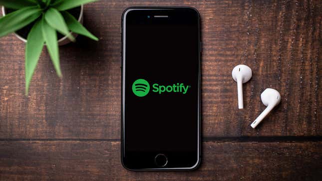 Image for article titled How to Download Music and Podcasts From Spotify on Mobile, Desktop, and Web