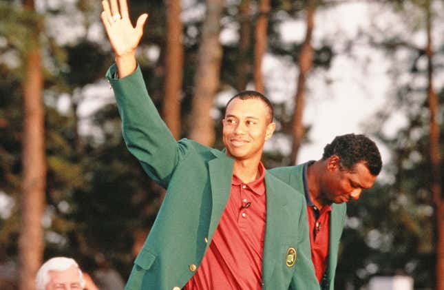 Image for article titled 5 magical moments for Tiger at the Masters