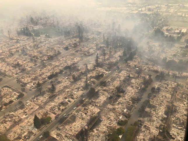 Image for article titled The aftermath of destructive wildfires, seen from above