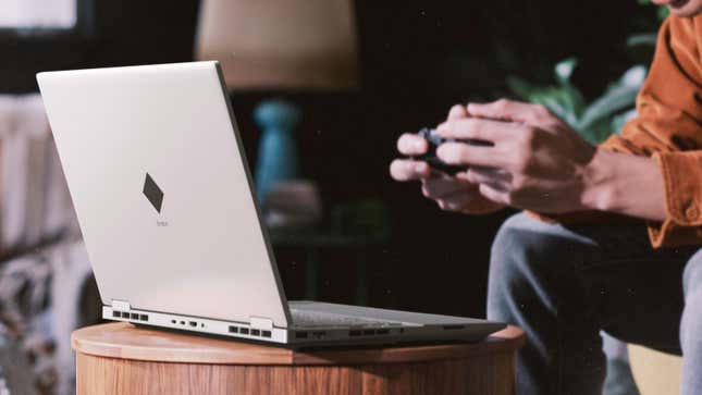 Imagen para el artículo titulado HP Victus 15: un portátil gaming de $799 que además es bonito