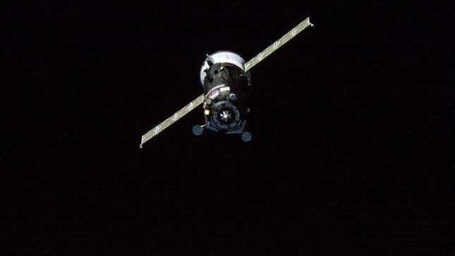 The Progress 82 freighter approaching the ISS in October 2022. 