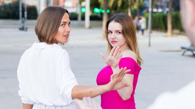 Image for article titled What To Say If Someone Catcalls You