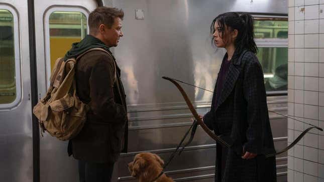 Imagen para el artículo titulado El primer capítulo de Hawkeye tiene varias sospechosas referencias a un nuevo grupo de superheroes