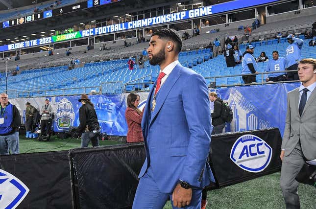 Clemson quarterback DJ Uiagalelei walks on the field before the ACC Championship football game with North Carolina at Bank of America Stadium in Charlotte, North Carolina Saturday, Dec 3, 2022.

Clemson Tigers Football Vs North Carolina Tar Heels Acc Championship Charlotte Nc
