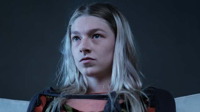 Hunter Schafer dazzles in <i>Euphoria</i>’s latest beautiful mess