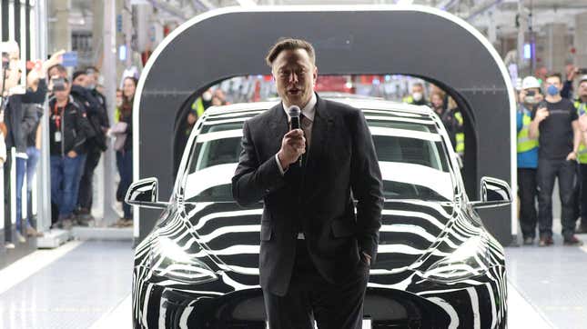 Image for article titled Tesla&#39;s Shadowy &#39;Diversion Team&#39; Buried Hundreds of Range Complaints Every Week, Report Says