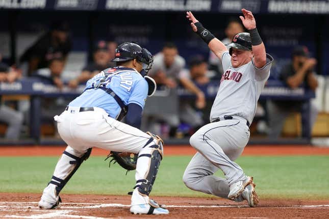 Photo: Cleveland Guardians v Tampa Bay Rays in St. Petersburg