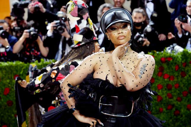  Nicki Minaj attends The 2022 Met Gala Celebrating “In America: An Anthology of Fashion” at The Metropolitan Museum of Art on May 02, 2022 in New York City.