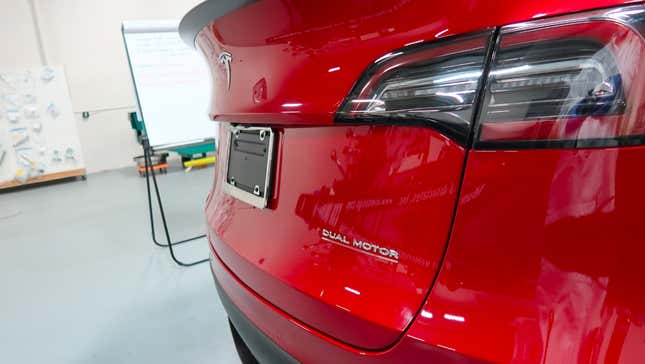 Image for article titled Tesla Model Y Deep Dive Reveals A Much Better Engineered Car Than The Model 3
