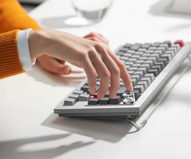 Imagen para el artículo titulado El próximo producto de OnePlus es... un teclado mecánico