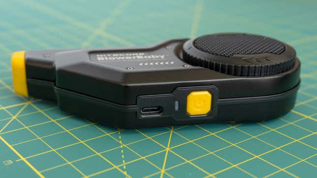 Photo of the Nitecore BlowerBaby