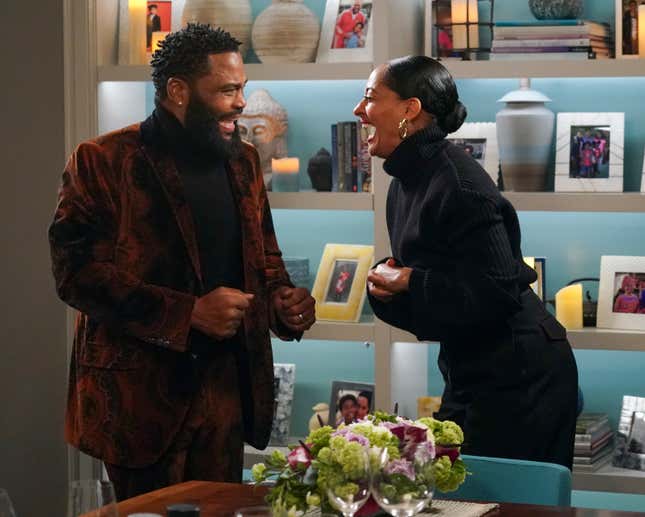 BLACK-ISH – “That’s What Friends Are For” – (ABC/Richard Cartwright)ANTHONY ANDERSON, TRACEE ELLIS ROSS
