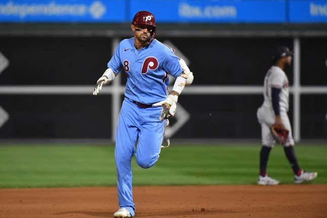 Nick Castellanos' catch saves Phillies in World Series Game 1