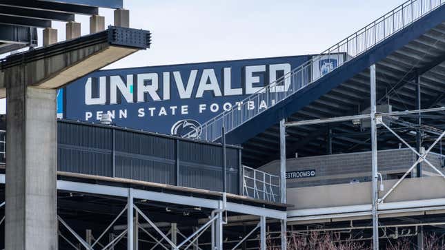 Image for article titled Where to Stream the Umass Vs. Penn State Game