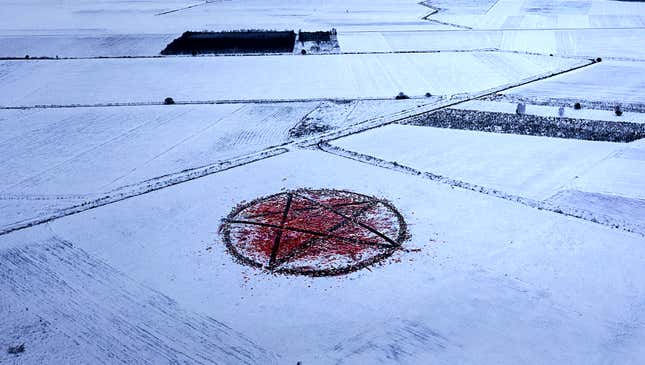 Image for article titled Authorities Swiftly Announce 1,600 Washington Dairy Cows Found Mutilated, Arranged In Pentagram Killed By Blizzard