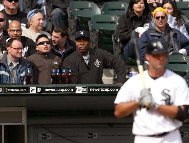 Image for article titled Alfonso Soriano Spotted At White Sox Game After Calling In Sick To Work