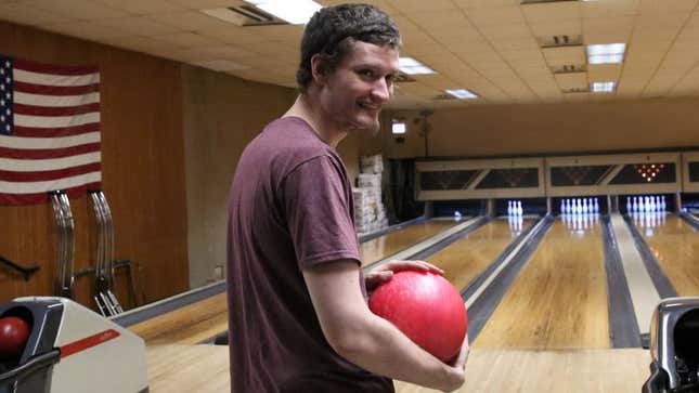 Image for article titled Man Tries Using Pink 6-Pound Bowling Ball To Great Amusement