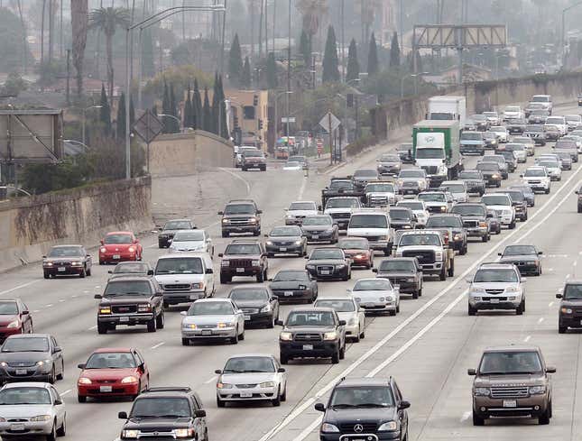 Image for article titled Traffic Already Lining Up To Be Late To L.A. Rams’ Opening Game