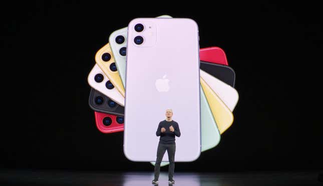 Imagen para el artículo titulado Muchos colores y hasta tres cámaras: todo sobre los nuevos iPhone 11, iPhone 11 Pro y iPhone 11 Pro Max