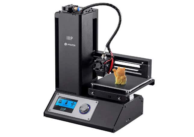 Imagen para el artículo titulado Probé una impresora 3D, imprimí un huevo de Juego de Tronos y ahora no puedo parar: mi experiencia como Maker